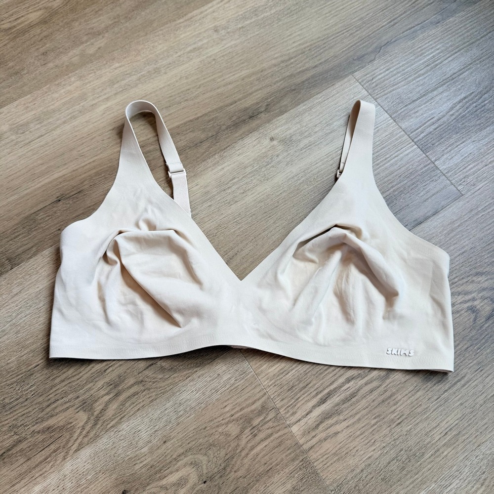 Skims Fits Everybody Triangle Bralette Nude Beige XL Seamless Adjustable Strap